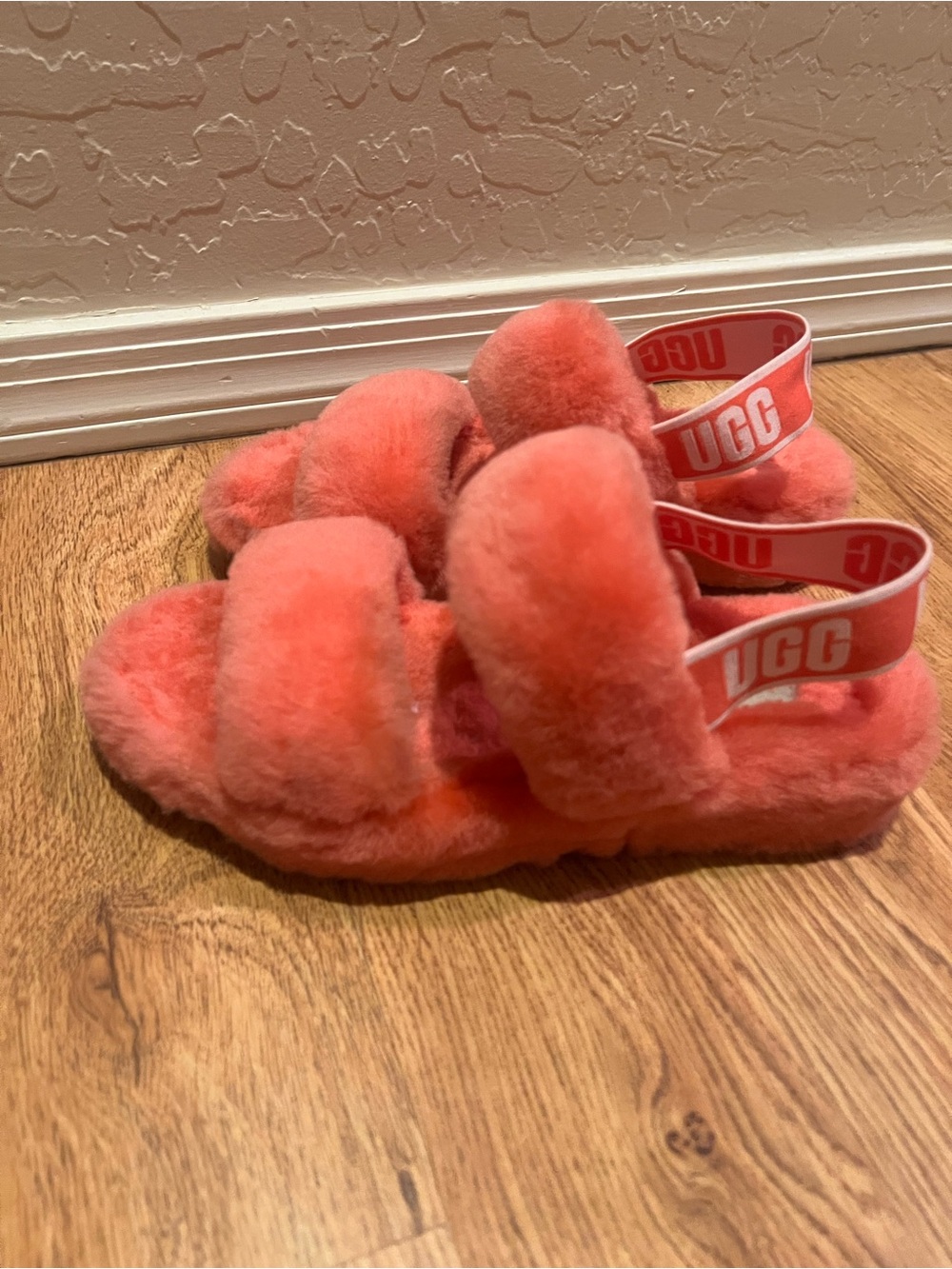 UGG FLUFF YEAH SLIDE